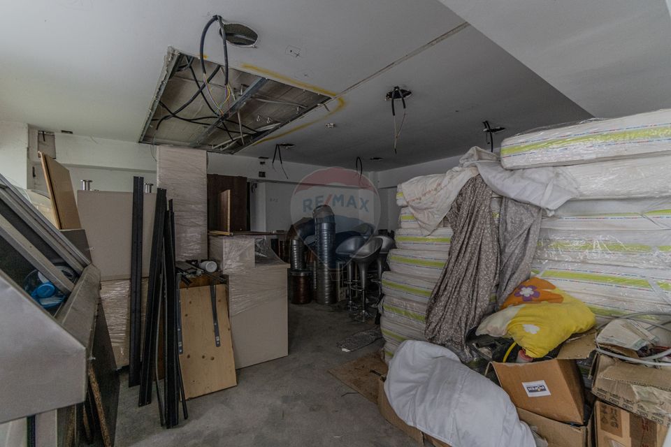 Cladire de 902 mp utili de vânzare, zona Grivitei - DN 13, COMISION 0