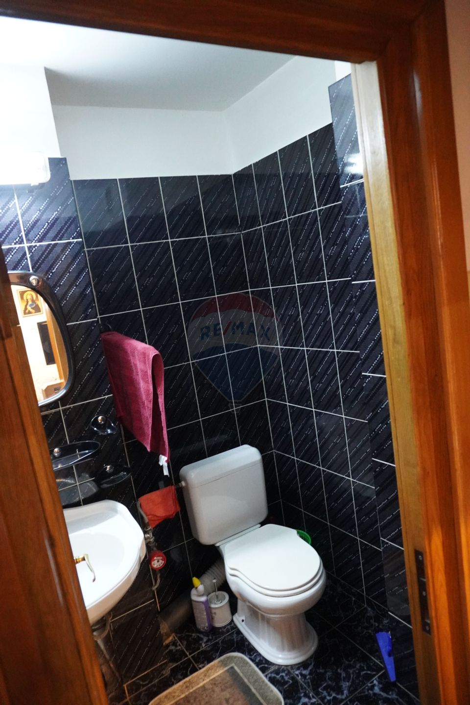 4 room Apartment for rent, Central area