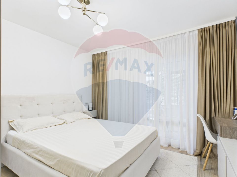 Apartament 3 camere superb cu loc de parcare si boxa Unirii