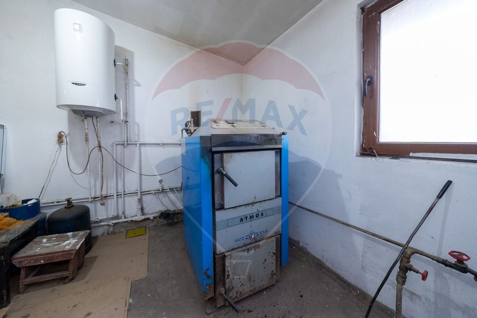 Casă individuală cu garaj și curte, 148 mp utili, zonă de case