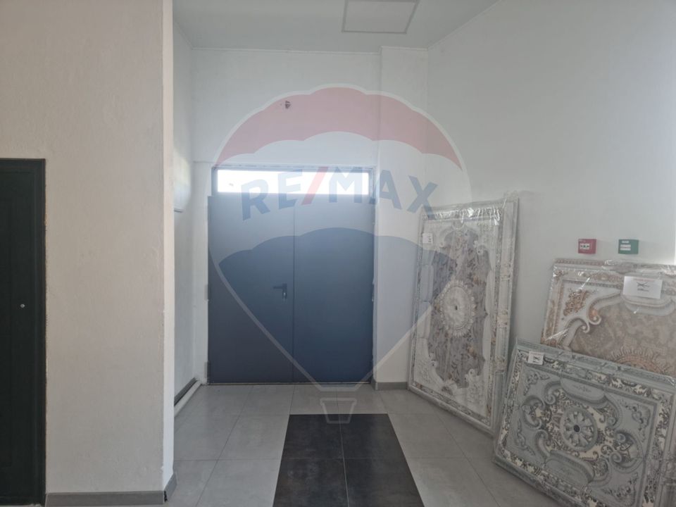400sq.m Commercial Space for rent, 1 Mai area