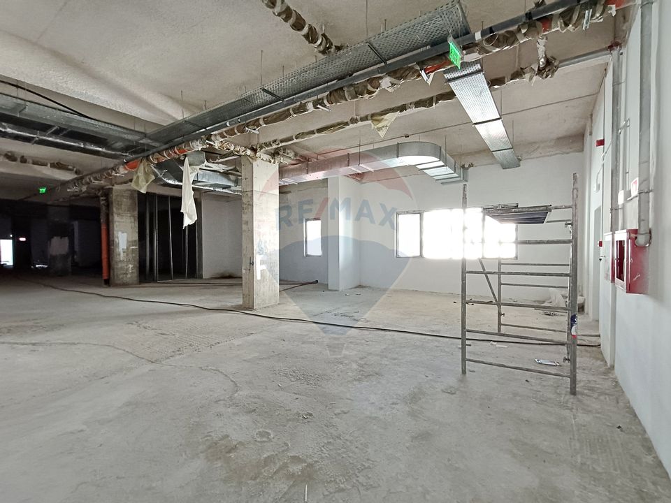 Inchiriere Spațiu Comercial langa Pasarela Metrou Berceni | Open Space