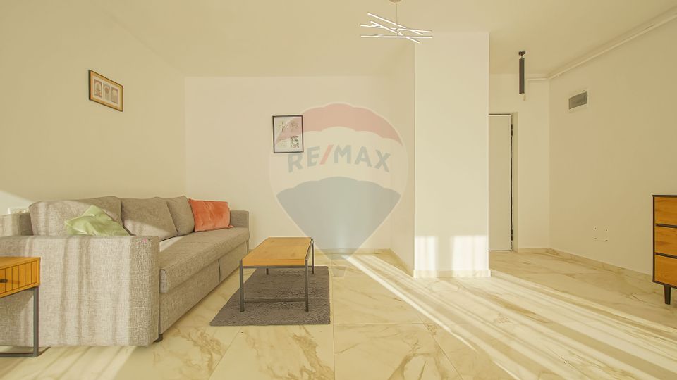 Garsoniera de închiriat, parcare subterana, etaj 1 | Zona Tractorul