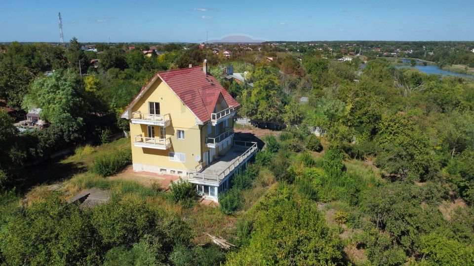 10 room House / Villa for sale