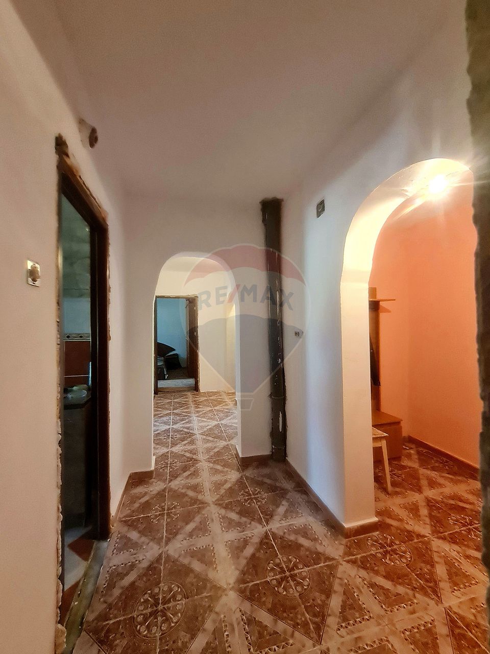 Apartament cu 3 camere de vânzare cu suprafata de 74mp