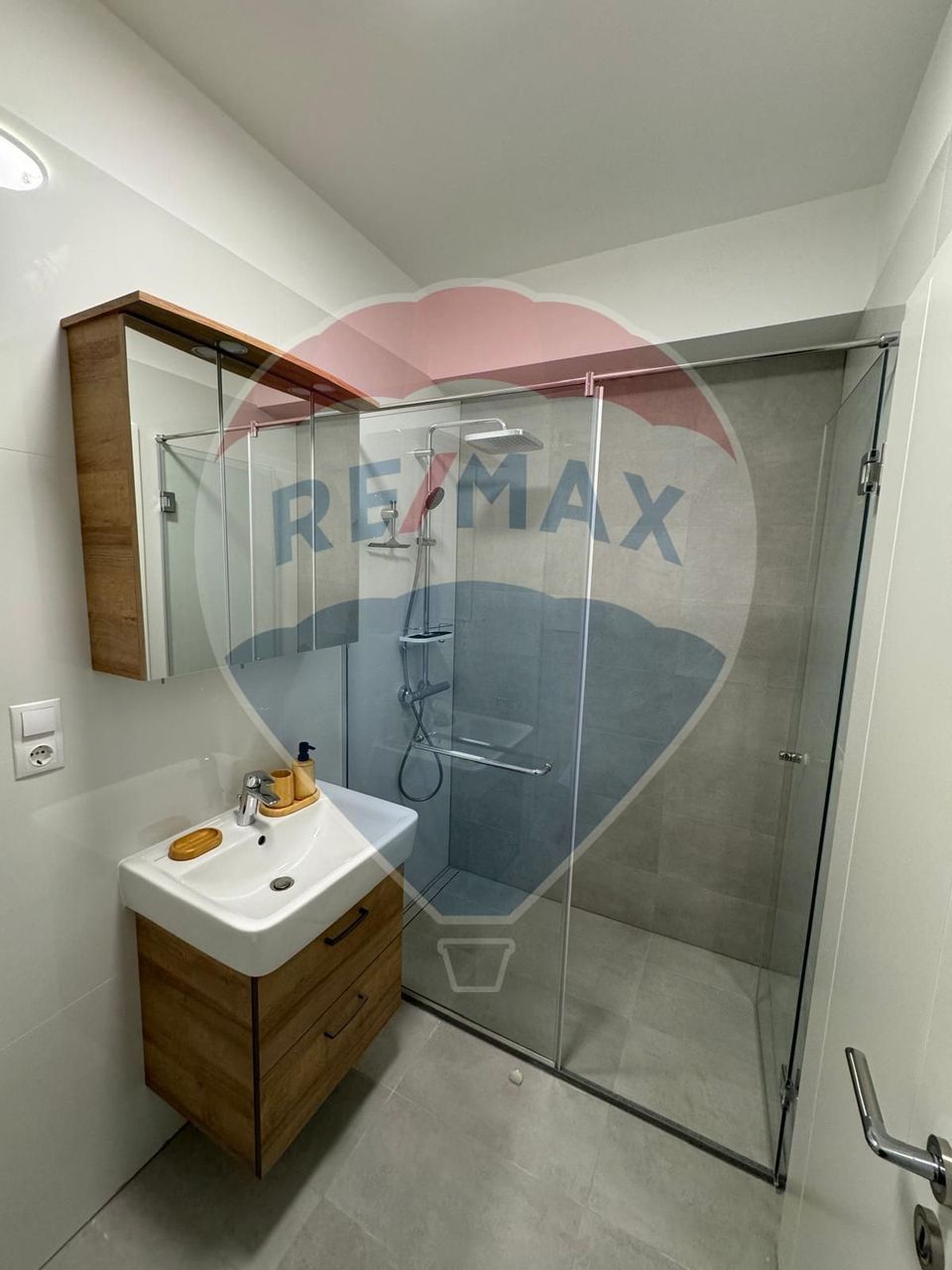 Apartament de inchiriat