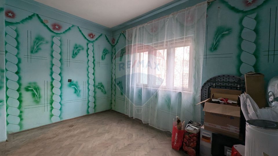 Vânzare Casă / Vilă cu 11 camere  în zona Iancului