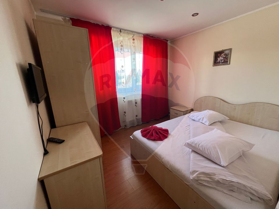 Hotel / Pensiune cu 11 camere de vânzare
