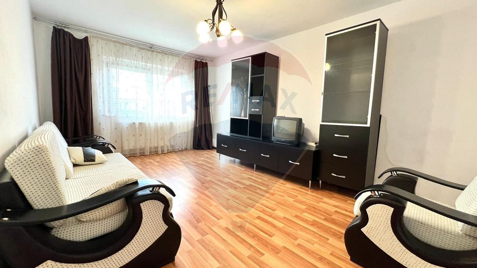 Apartament 2 camere de inchiriat, Piata Balada- Casa de Cultura