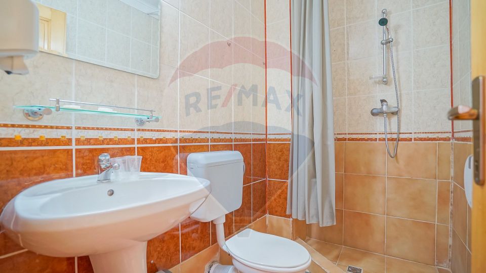 Afacere la cheie! Pensiune-restaurant-săli evenimente Brașov-Brădet