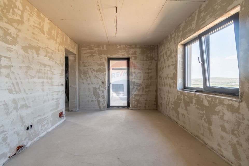 4 room House / Villa for sale