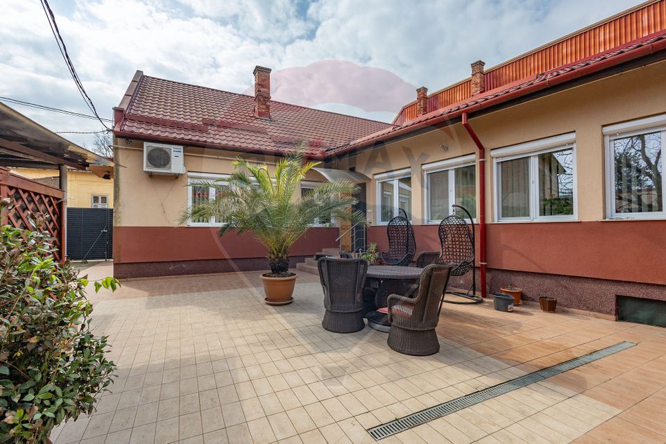 Townhouse | Buzias | 6 Martie | 197mp | 5camere 2bai | Patio | Garaj