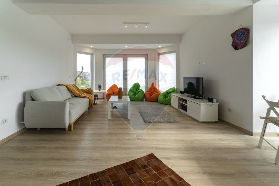 Casă / Vilă oportunitate rar întâlnită !