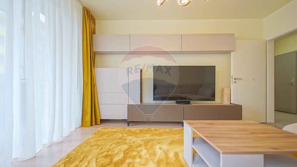 COMMISSION 0| 3 BEDROOMS|2 BATHROOMS| PREMIUM FURNISHED|14 MP BALCONY