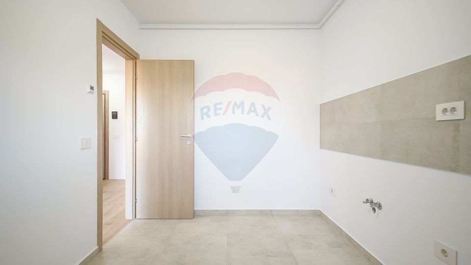 Garsoniera, de vânzare, Calea București