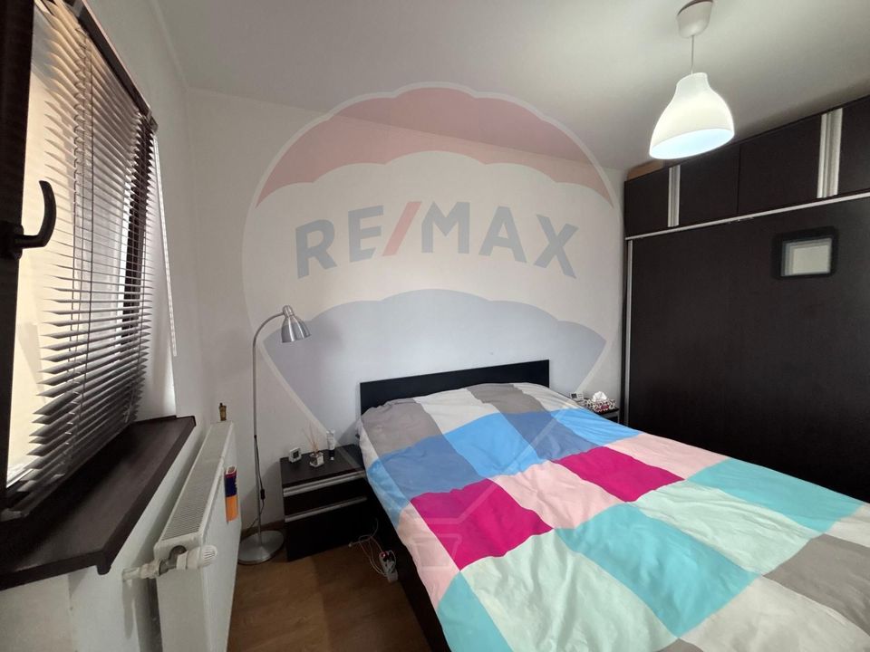 Apartament cu 2 camere de vânzare în zona Central
