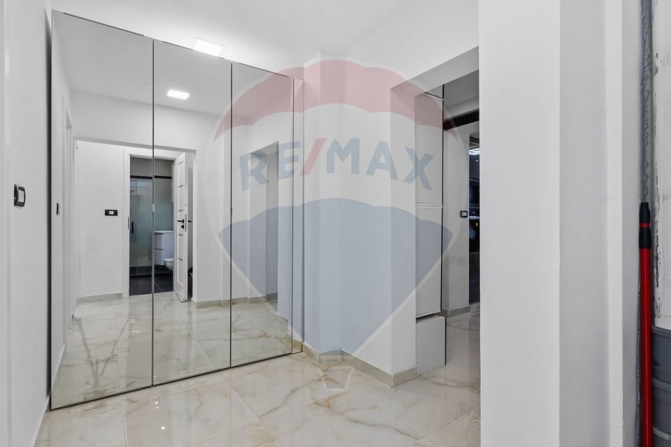 Apartament modern cu 3 camere de închiriat - zona Băncilor