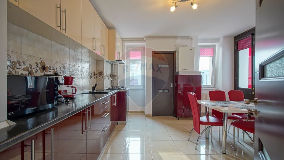 Comision zero! Apartament cu 3 camere de vânzare în zona Grivitei