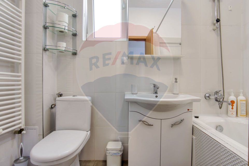 Apartament cu 2 camere, Râșnov.