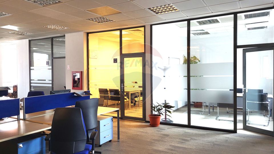 Spatiu birouri de închiriat 160 - 500 mp Central. Comision 0%