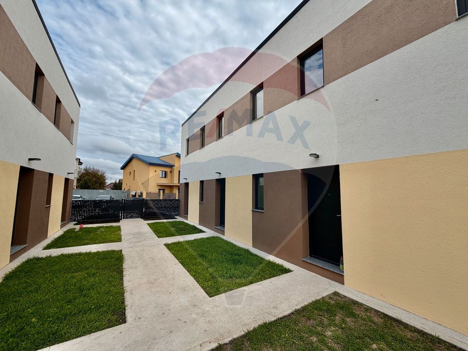 Apartament cu doua camere , parcare si gradina