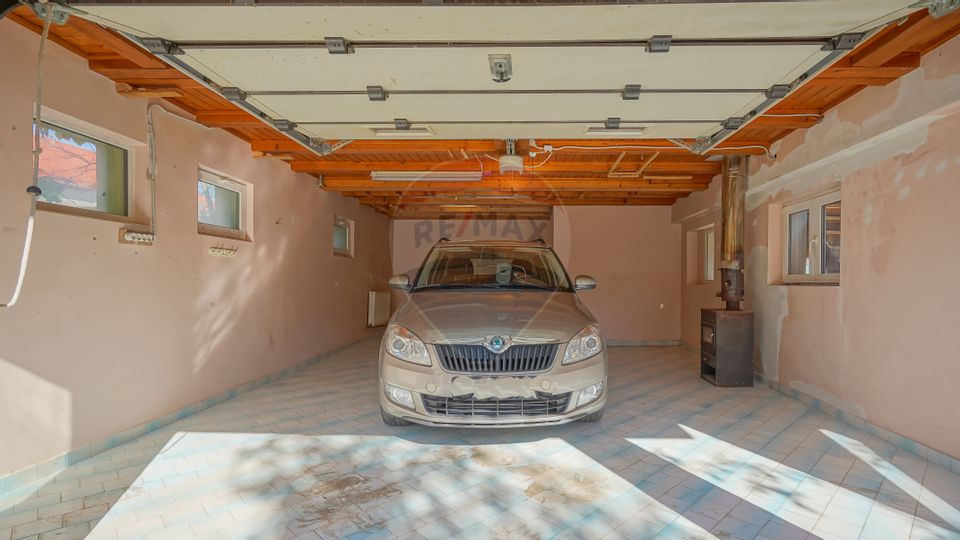 Comision 0% | Casă individuală | Garaj | Acces auto | Teren 591 mp |