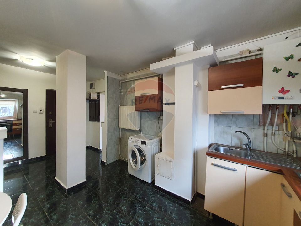 Apartament cu 3 camere de închiriat în zona Nord, etajul 2