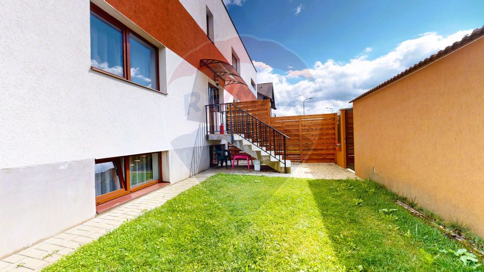 Comision 0 | Petfriendly | Stupini