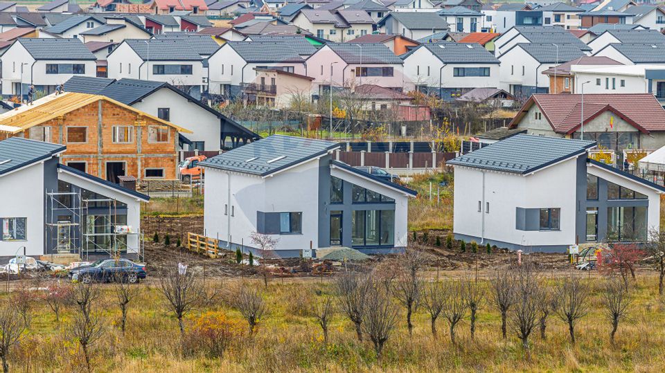 COMISION 0% | CASA 5 CAMERE| DE VANZARE|800MP TEREN| TOATE UTILITATILE