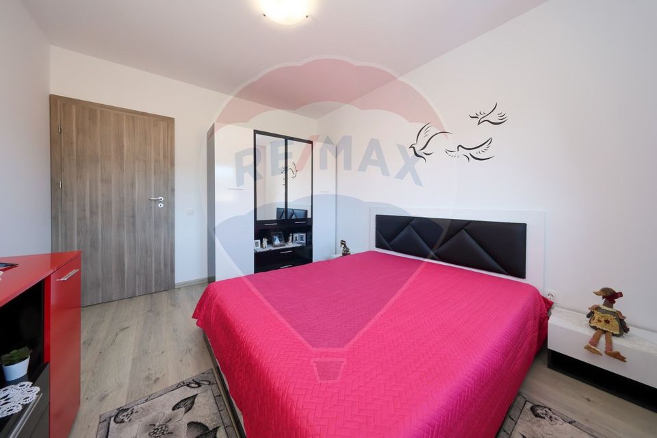 Vila mobilata modern, piscina, zona de interes Ghimbav!