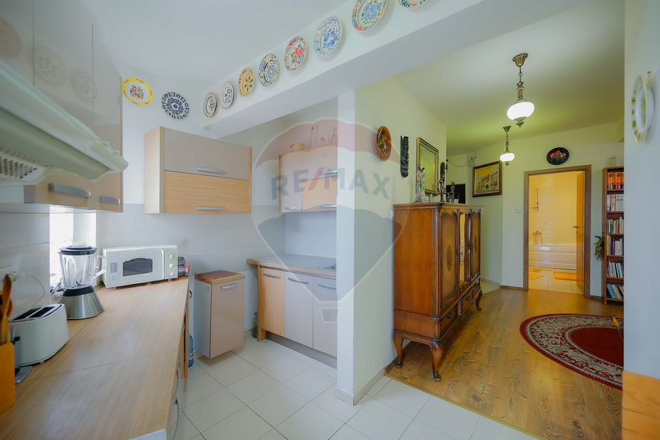 Apartment with terraces and open view, for quiet living