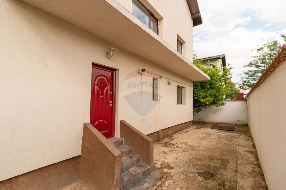 Vila deosebita P+1+M de vanzare Pantelimon - Padurea Cernica