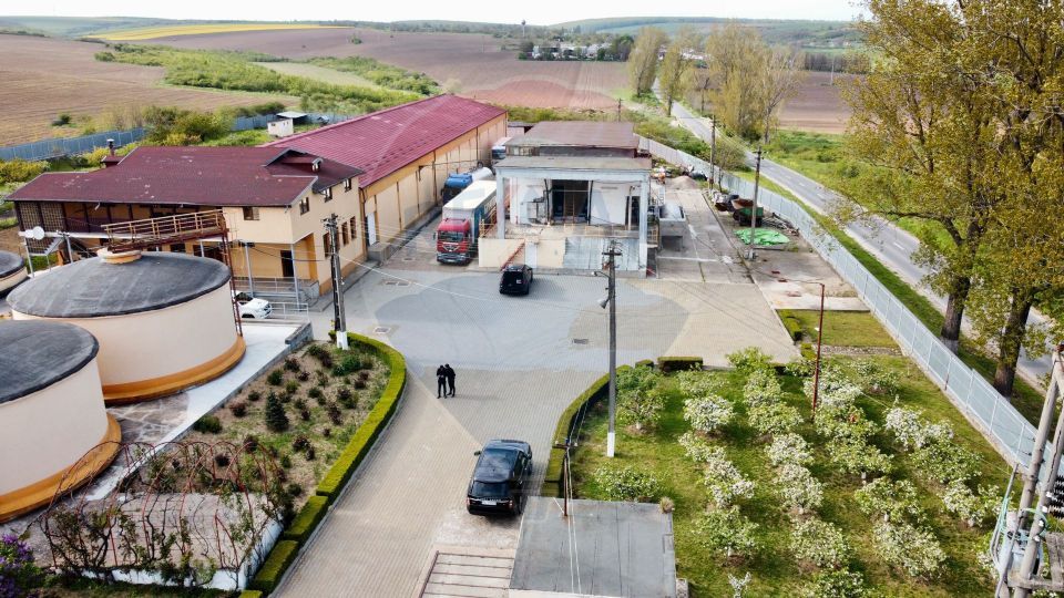 Crama din Buciumeni Afacere la cheie