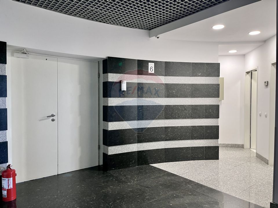 Inchiriere spatiu de birou 644 mp - Universitate - comparti Flexibila