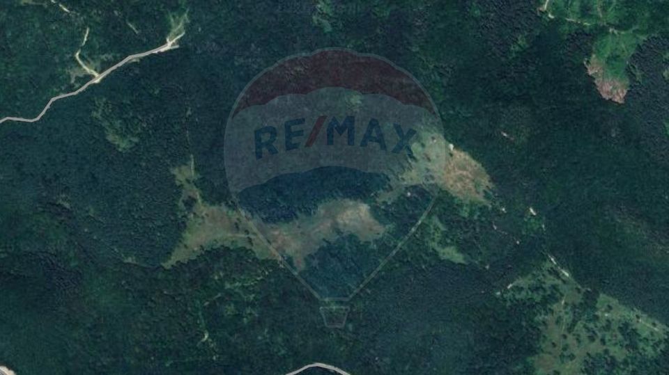 Land 23,000sqm Rasnov / Strada Fara Nume