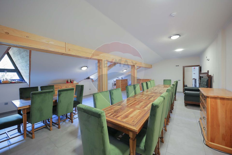 Hotel-Spa-Restaurant nou de Vânzare, 26 Camere, în Padiș,