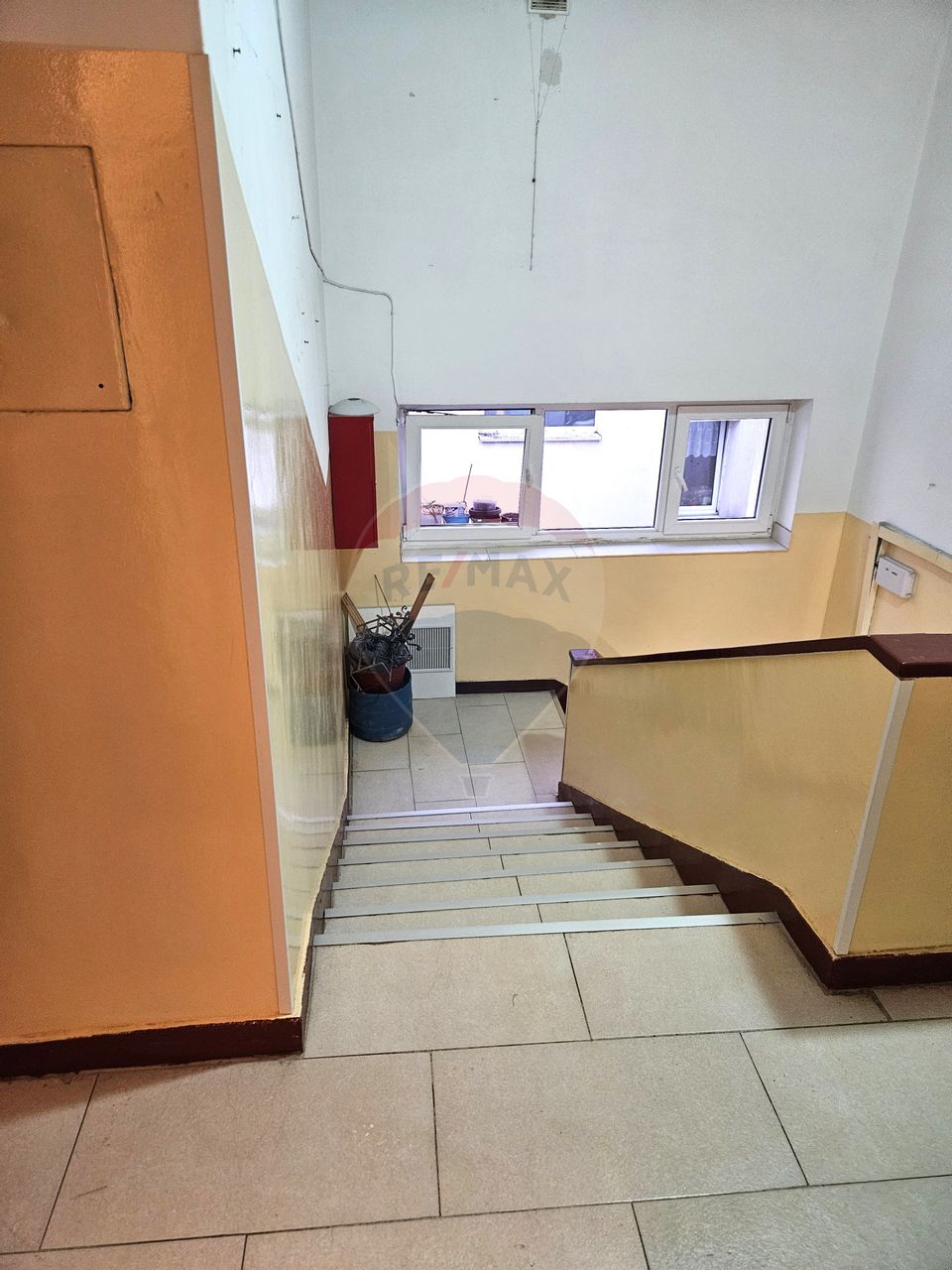 Apartament 3 camere Basarabia | Metrou | Bloc reabilitat