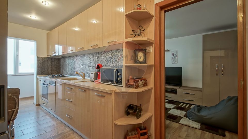 Apartament cu 2 camere Tractorul