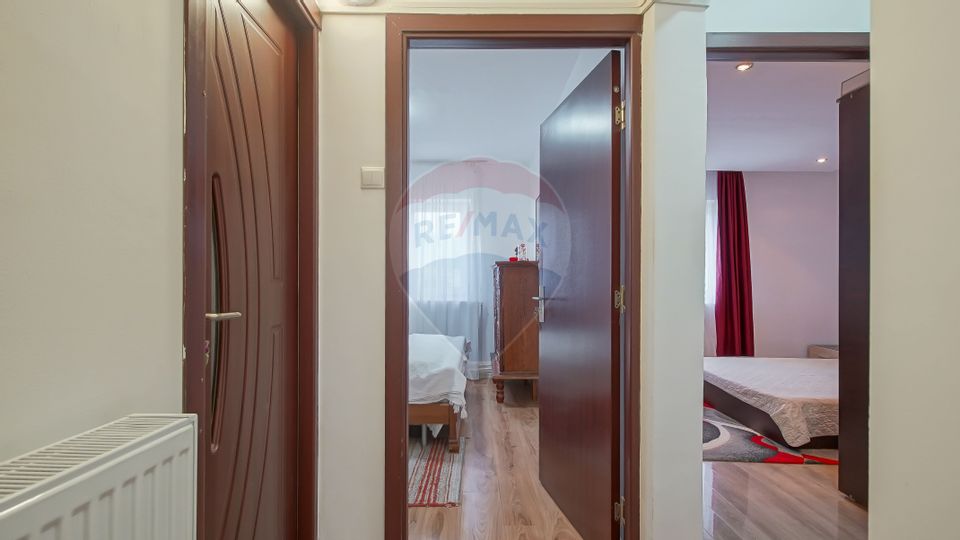 COMISION 0% | Apartament cu 3 camere | Decomandat | Tractorul Cerna |