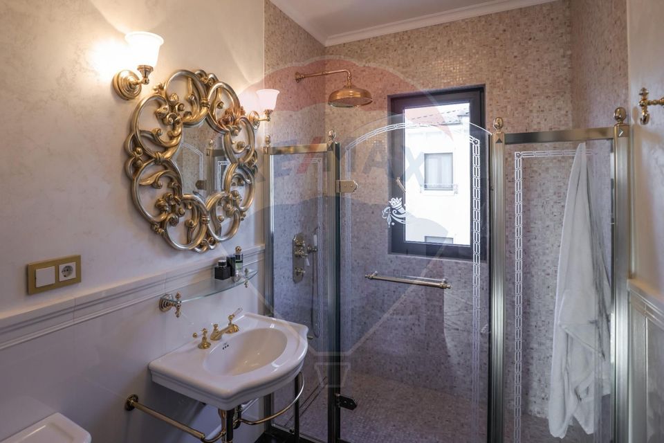 16 room House / Villa for sale, Parcul Carol area