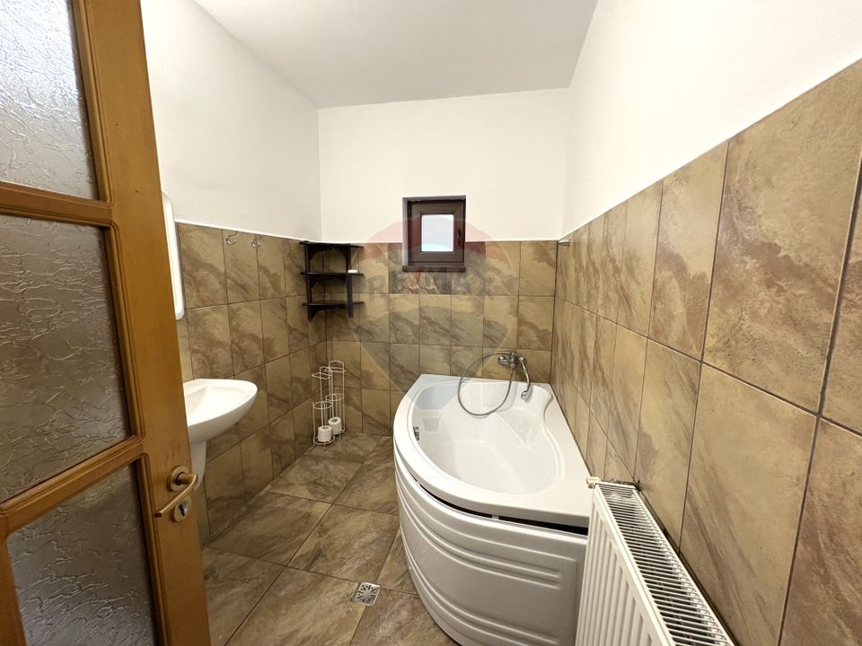 5 room House / Villa for rent, Palazu Mare area