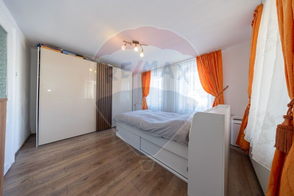 4 room House / Villa for sale