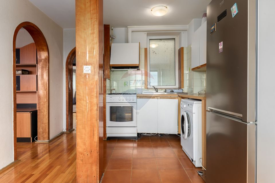 Apartament cu 5 camere de vânzare P-ta Victoriei Veronica Micle