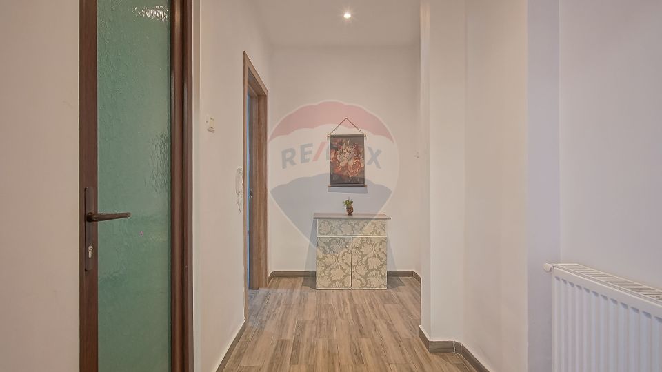 Apartament la casă cu curte proprie | Timișu de Jos | Comision 0