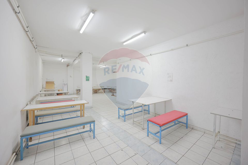15,726sq.m Industrial Space for sale, Vest area