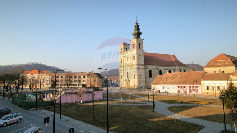 Casă cu istorie în inima Dumbrăveniului – 15 min. de Sighisoara!