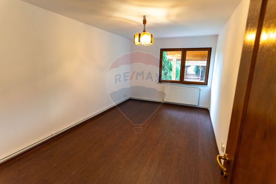 6 room Hotel / Pension for sale