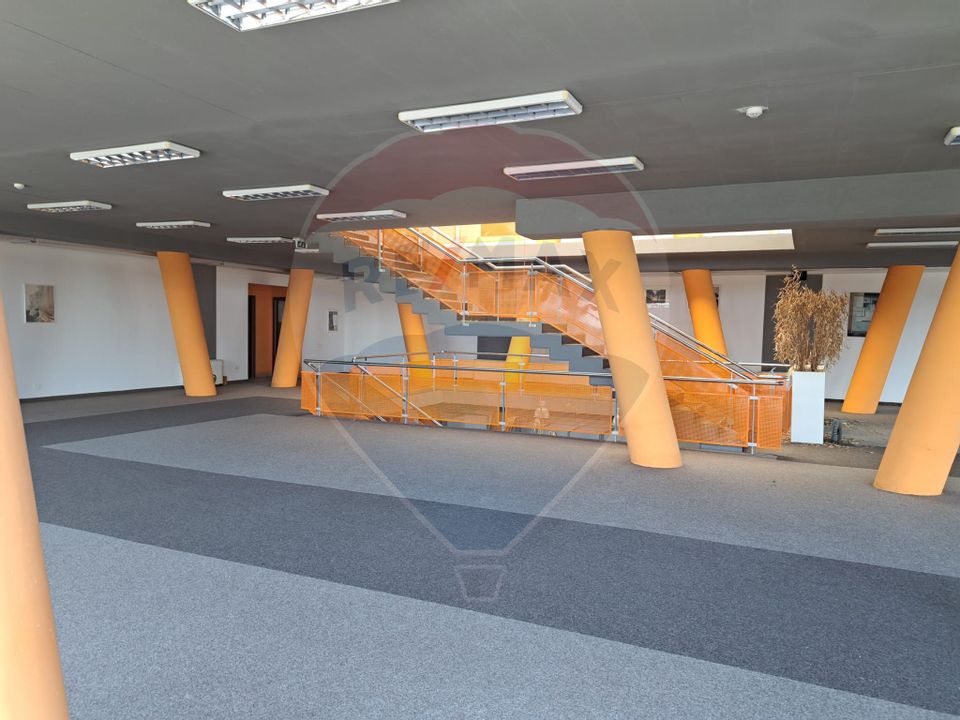 1,500sq.m Commercial Space for rent