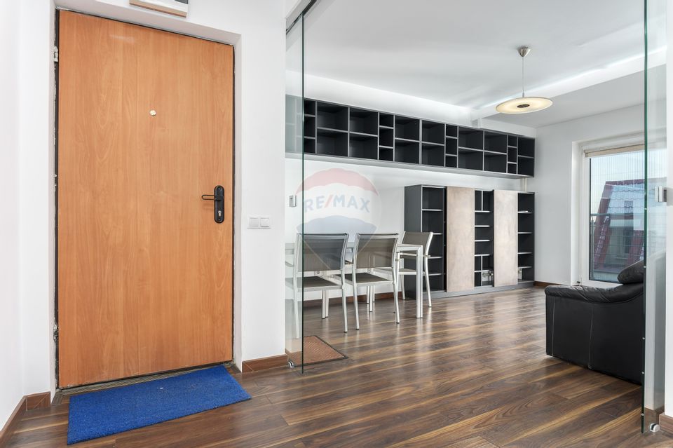 Apartament cu 5 camere de vânzare în zona Baneasa