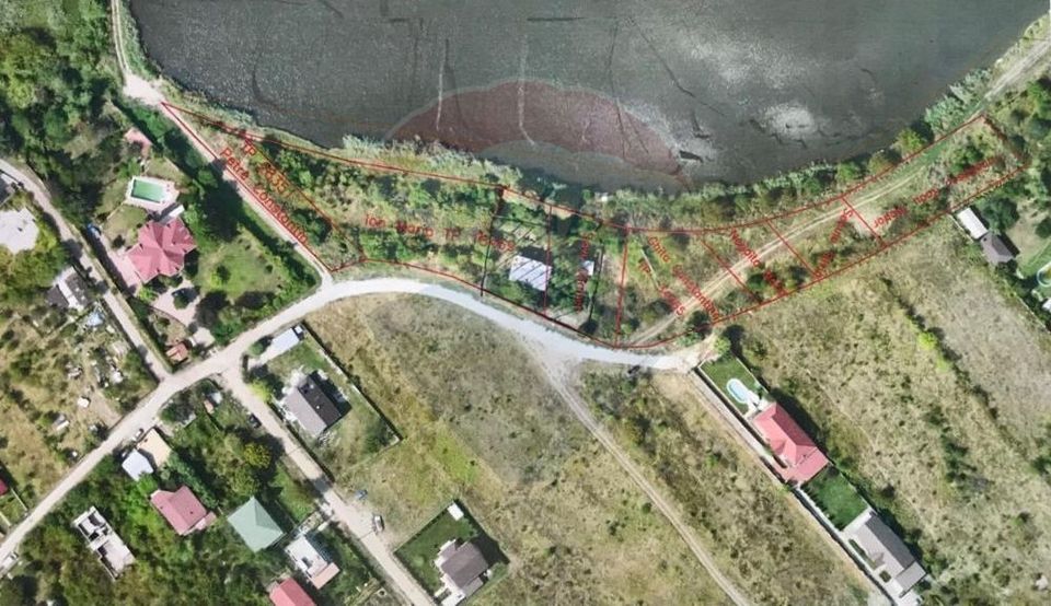 Land 3,872sqm Branesti / Strada Ion creanga